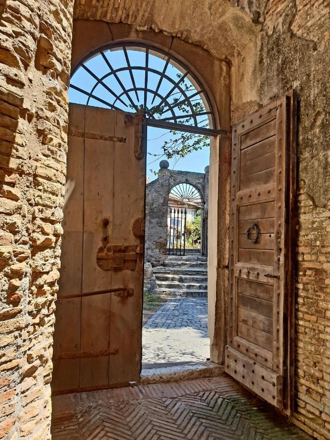 奥斯蒂亚·安提卡La Casa Nel Castello别墅 外观 照片