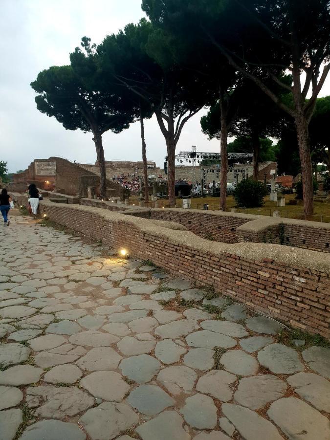 奥斯蒂亚·安提卡La Casa Nel Castello别墅 外观 照片